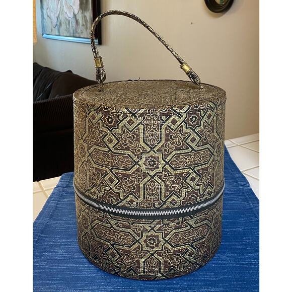 Vtg MCM Geometric Wig Hat Box Hard Case Luggage Round Zippered Styrofoam Head main image 5